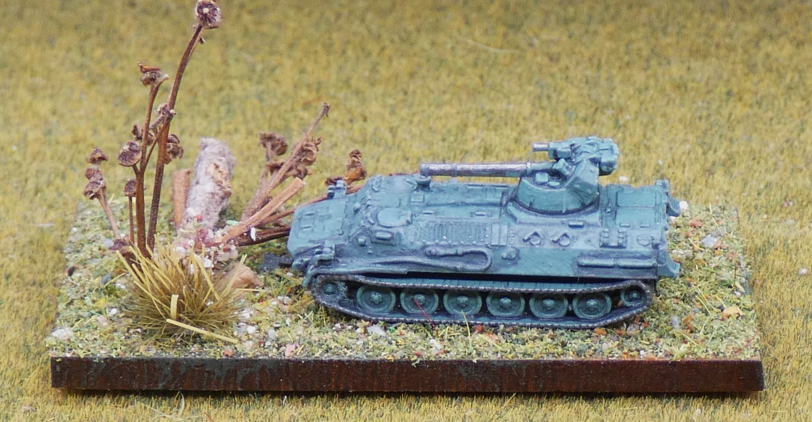 RM0234 – MTLB 6MB rear mounted 30mm cannon. Pack of 4 models.